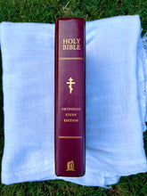 Load image into Gallery viewer, The Holy Bible (Orthodox Study Bible, Ancient Christianity Speaks to Today's World)